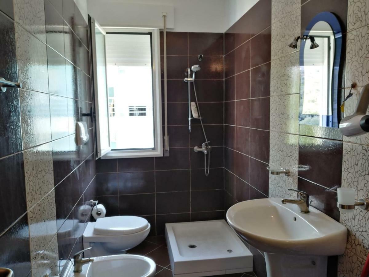 Residence Giulia Vlore Exterior photo